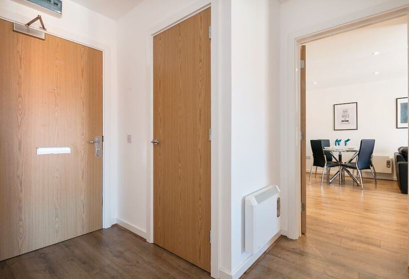 Bluestone Apartments Trinity