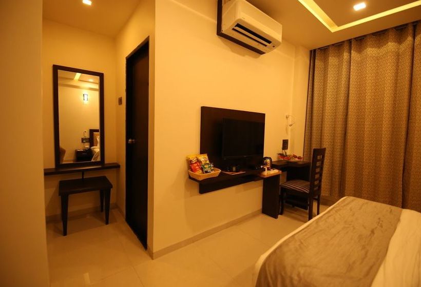 בית מלון כפרי Mastiff  Karwar By Othpl