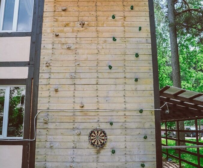 Country Hotel Hvoinyi