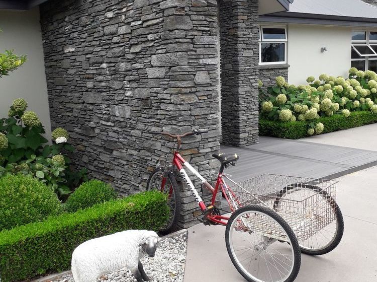 De Preaux Lodge Luxury Bed & Breakfast