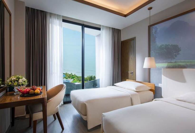 Flc Grand Hotel Samson