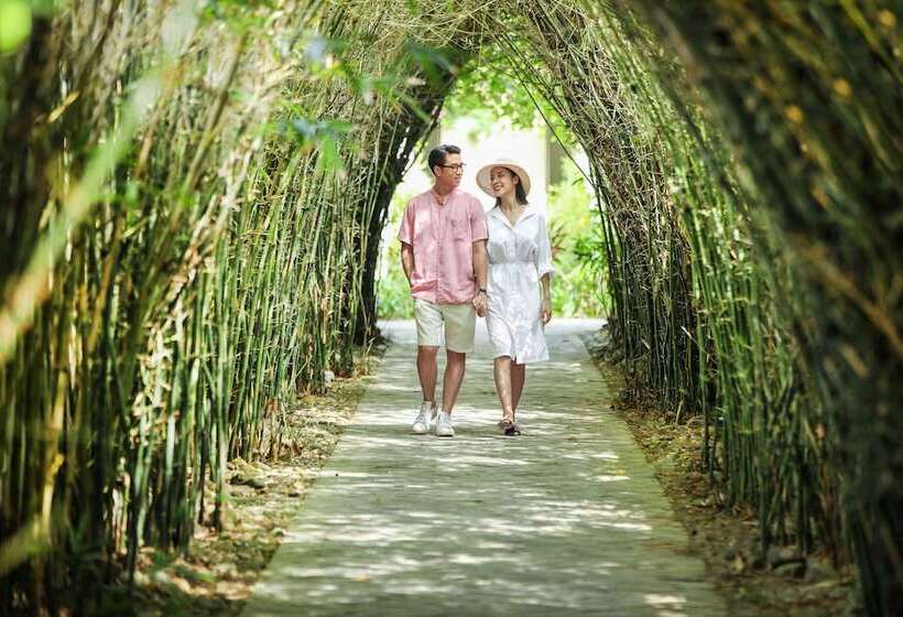 Flc Grand Hotel Samson