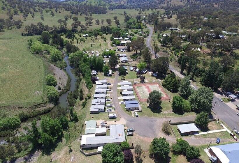 Fossickers Tourist Park