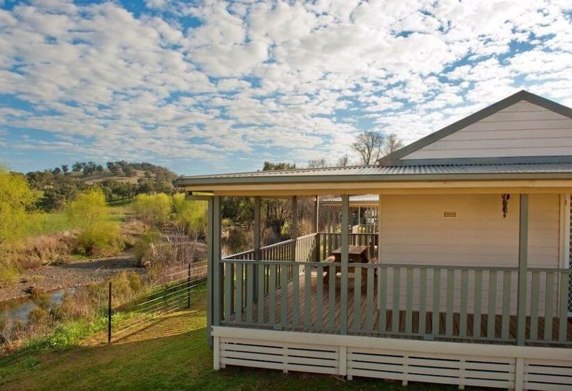 Fossickers Tourist Park