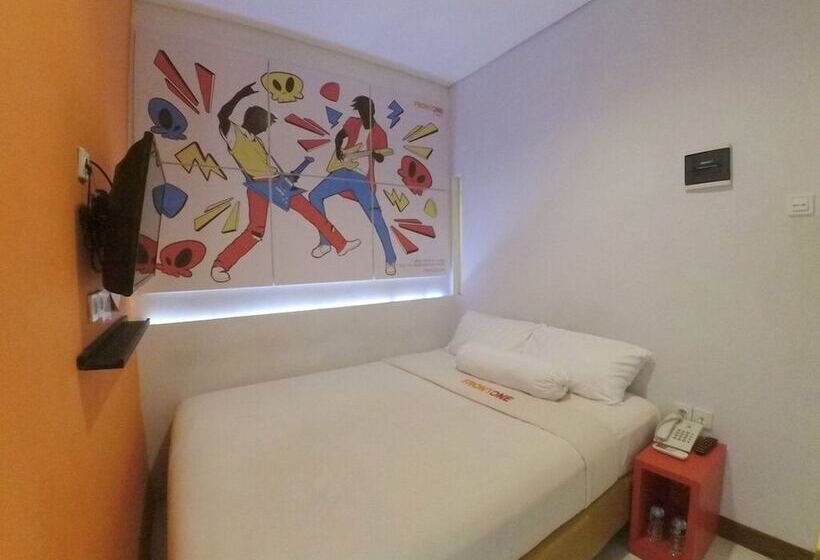 Front One Cabin Tirtonadi Solo