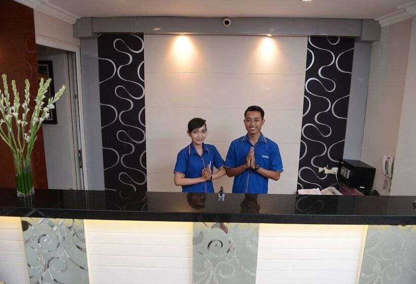 酒店 88 Diponegorojember By Wh