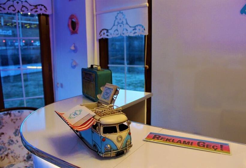 호텔 Abant Bahceli Kosk