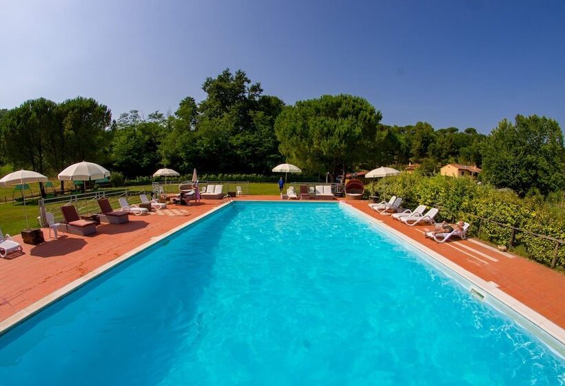 فندق Agriturismo Podere Bucine Basso