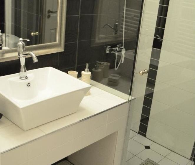 ホテル Akasha Wellness Retreat Adults Only