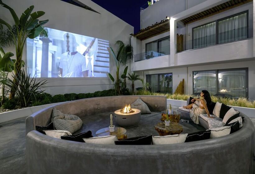 Отель Atermono Boutique Resort & Spa