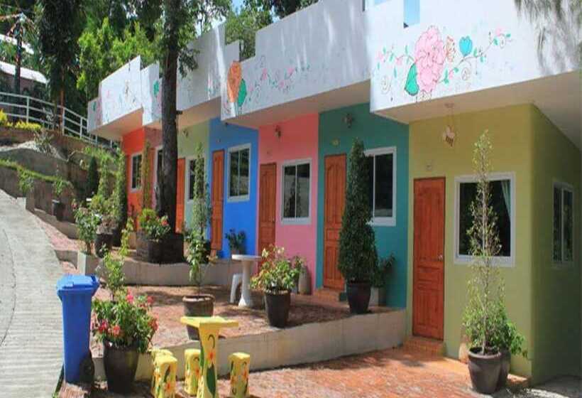 Hotel Baan Fahsai Resort