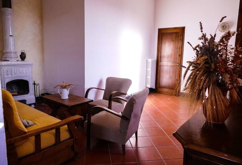 בית מלון כפרי Bio Agriturismo La Ginestra