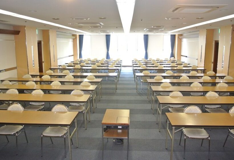 Отель Biwako Plaza