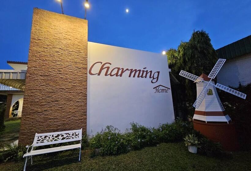 בית מלון כפרי Charming Home Resort
