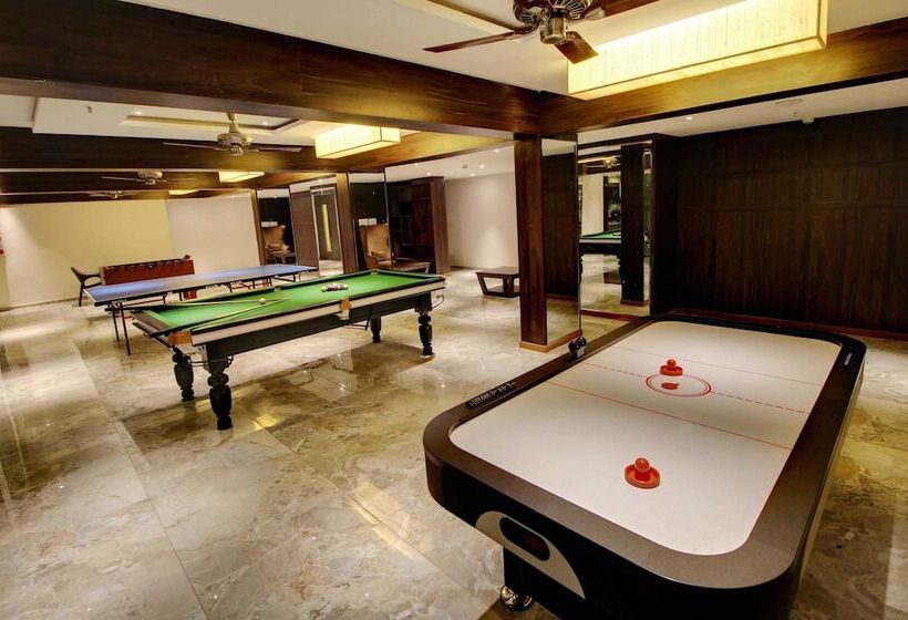 酒店 De Grand Riviera