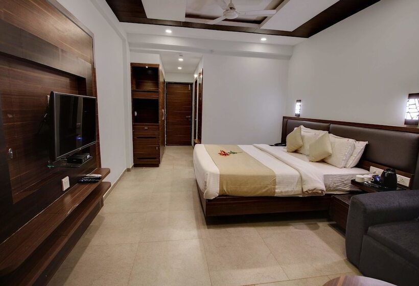 酒店 De Grand Riviera