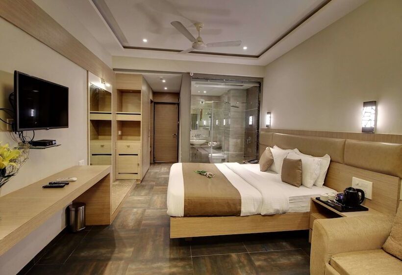 酒店 De Grand Riviera