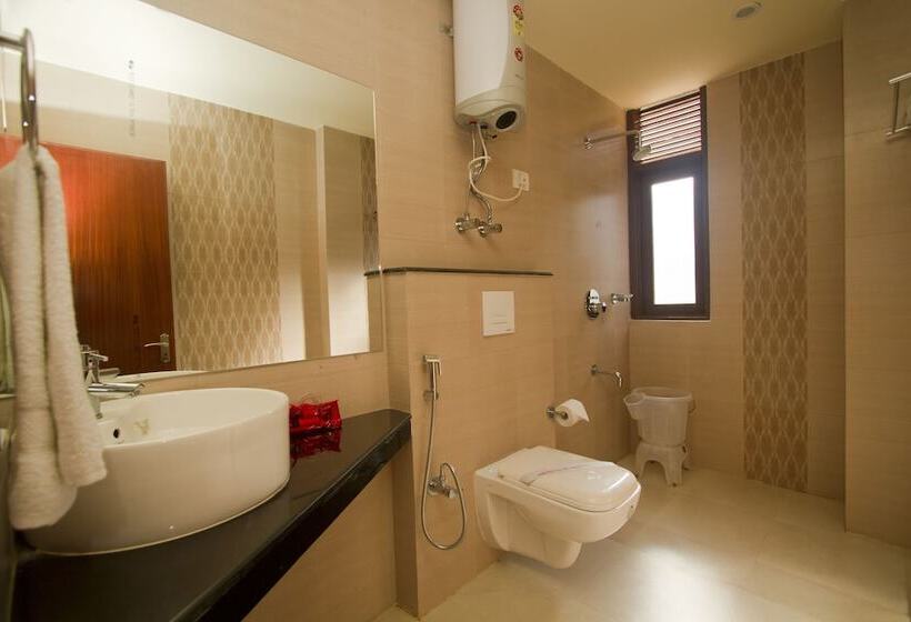 هتل Eco Groves Manali