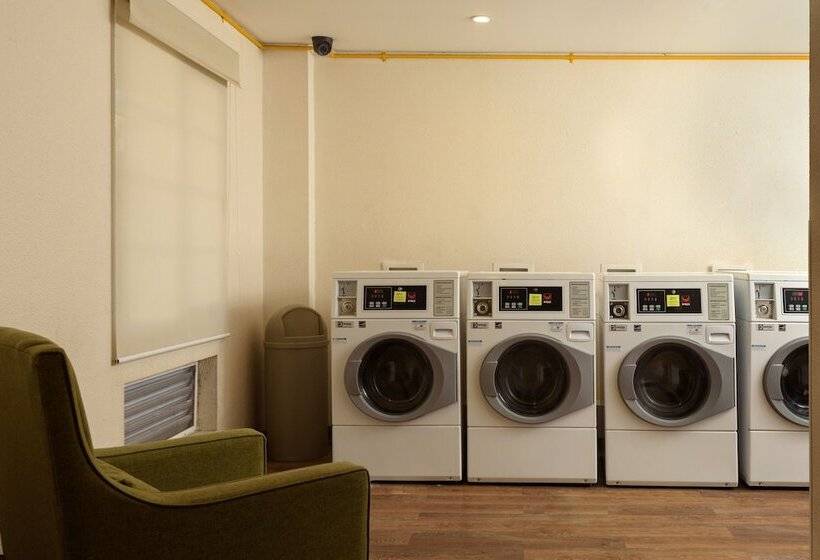 Отель Extended Suites Chihuahua La Juventud