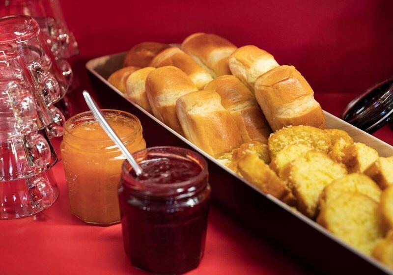 فندق F1 Avranches Baie Du Mont Saint Michel