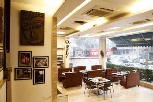 Hotel Fab Fables Safdarjung Enclave