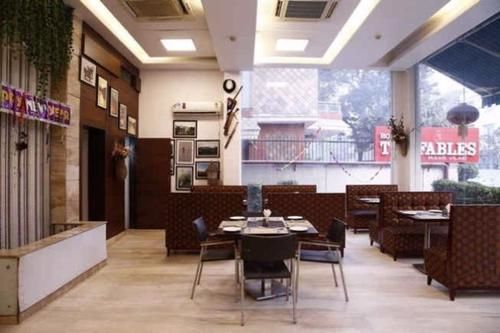 Hotel Fab Fables Safdarjung Enclave