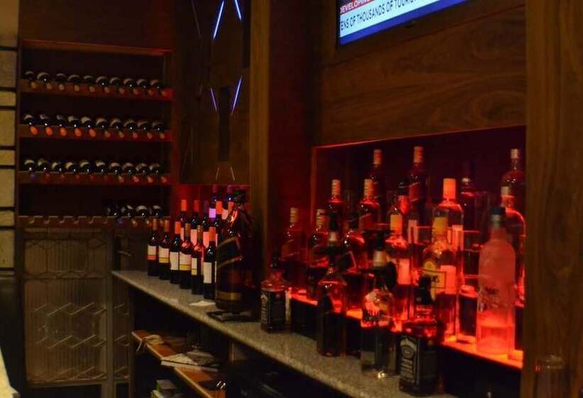 فندق Fasil International