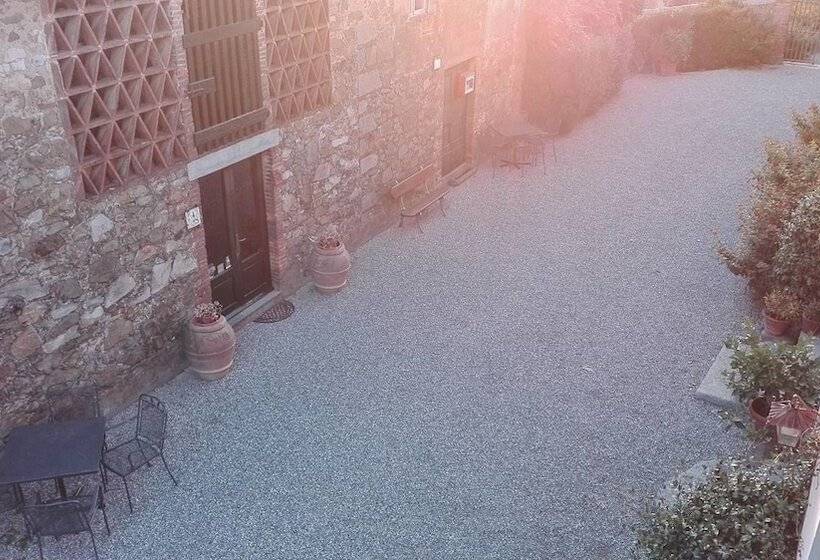 בית מלון כפרי Fattoria Di Fubbiano