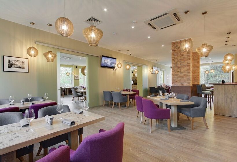 בית מלון כפרי G9