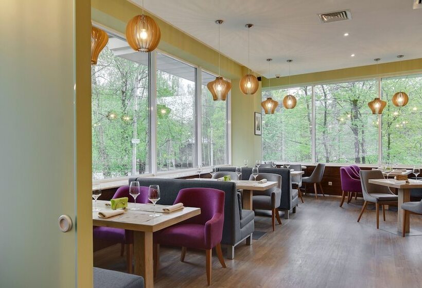 בית מלון כפרי G9