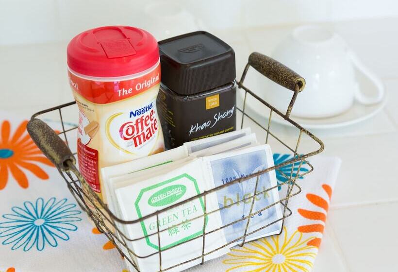 هتل Garden Palace Downtown Koror