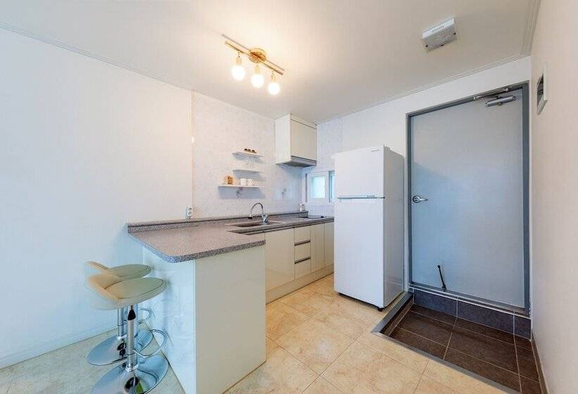 Отель Melodia Pension