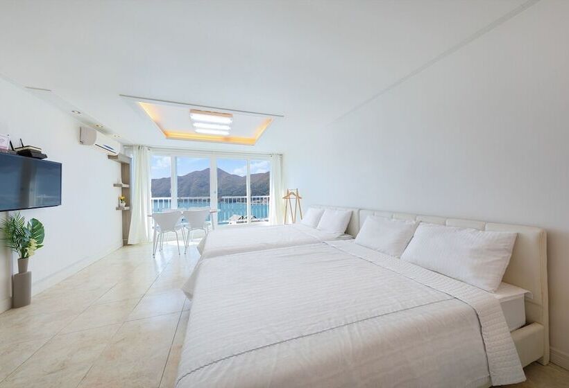 Отель Melodia Pension