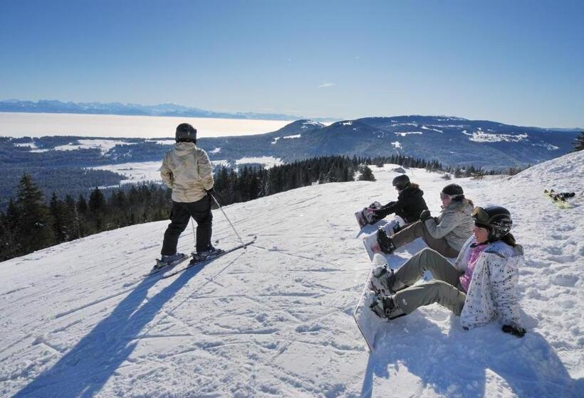 Отель Hôtel De Ville La Baie Du Lac
