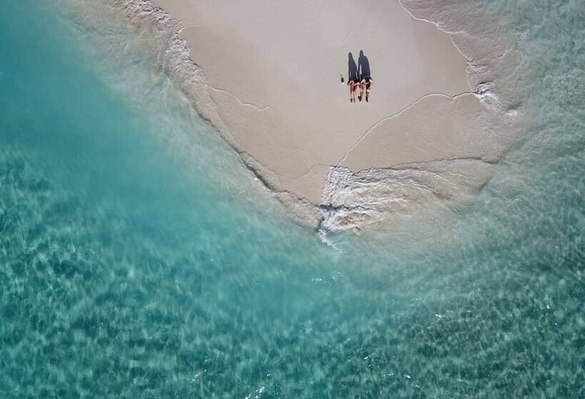 هتل Island Home Inn