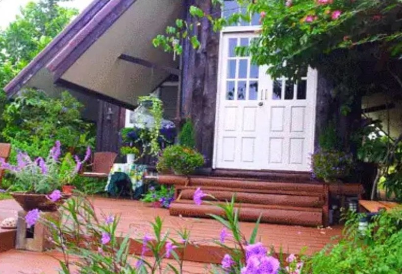 Отель Kiangmok Chalet