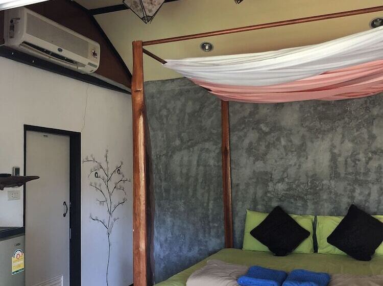 هتل Klong Sai Hills Resort