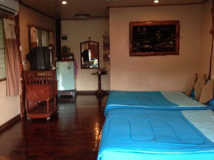 酒店 Klong Sai Hills Resort