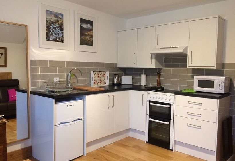 فندق Lochedge Lodge