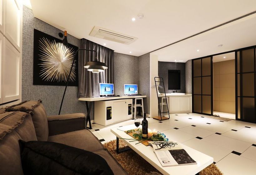 בית מלון כפרי Mari Boutique