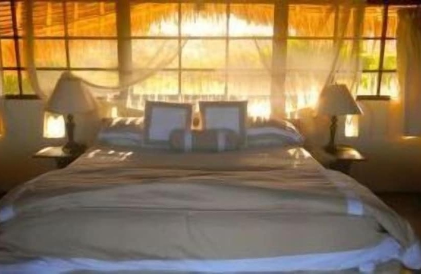 Отель Nzuwa Lodge