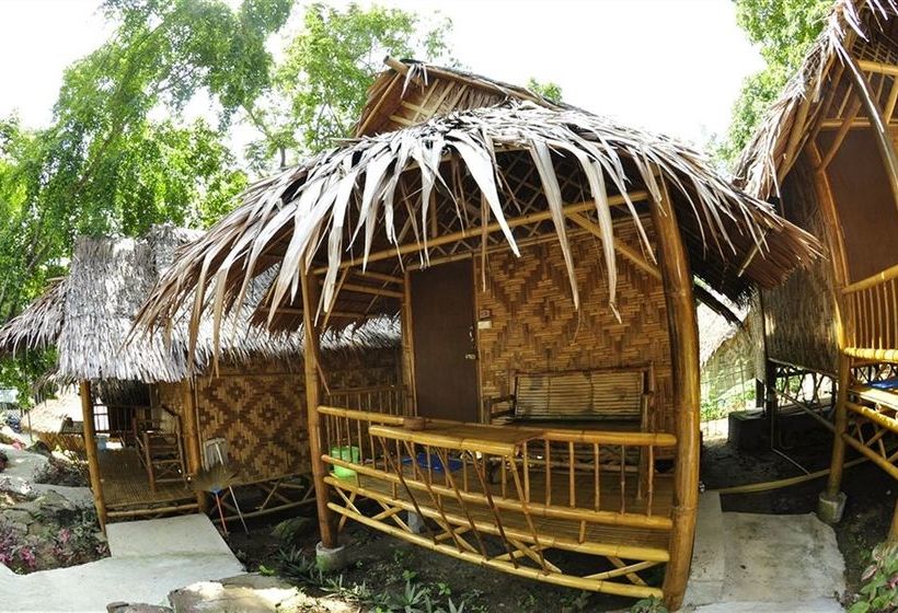 Отель Phi Phi Hill Bamboo Bungalow