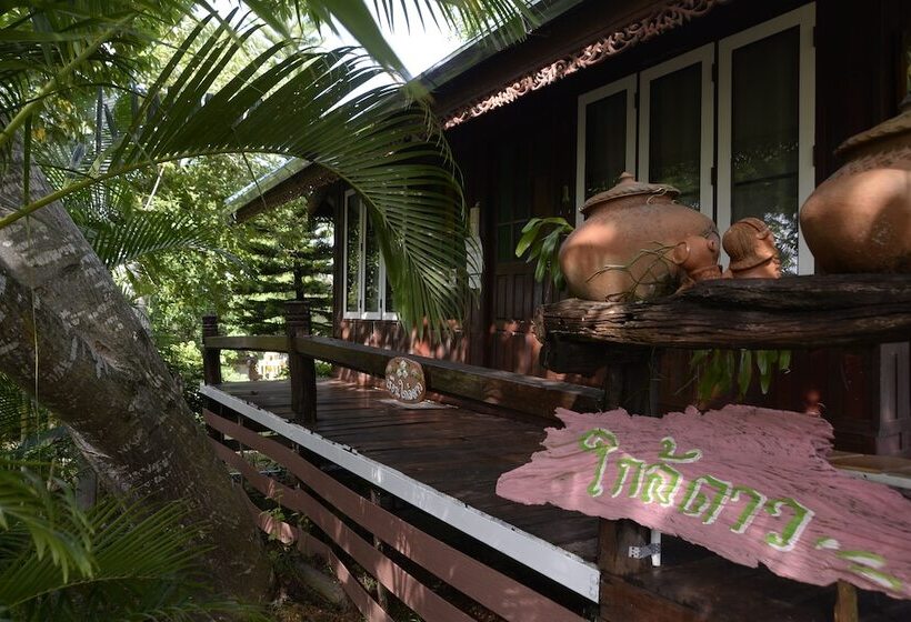 هتل Phuzai Kaew Resort