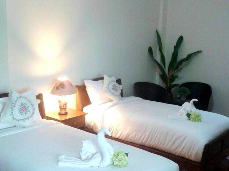 Отель Siam Tara Resort