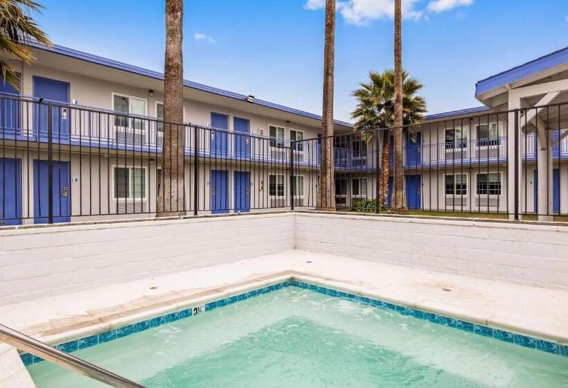 Surestay Plus Hotel By Best Western Sacramento Cal Expo