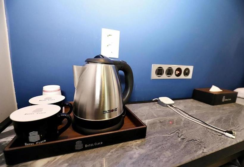 Hotel Uijeongbu Cloud