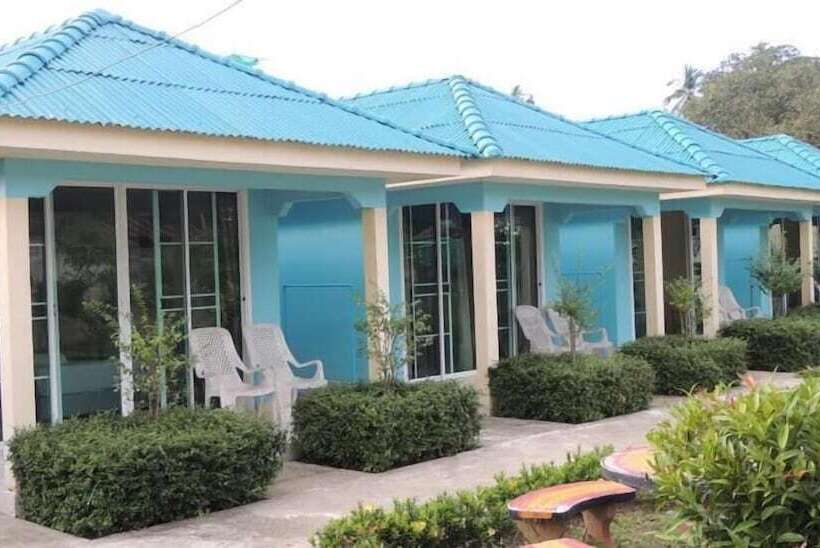 בית מלון כפרי Village Garden Bungalows Kho Mook