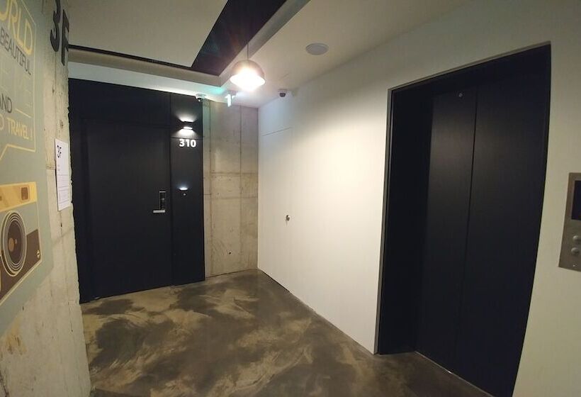 Hotel Yaja Siheung Jeongwang Branch