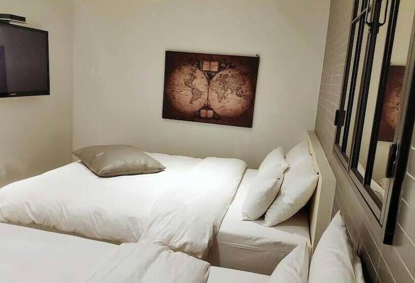 Hotel Yaja Siheung Jeongwang Branch