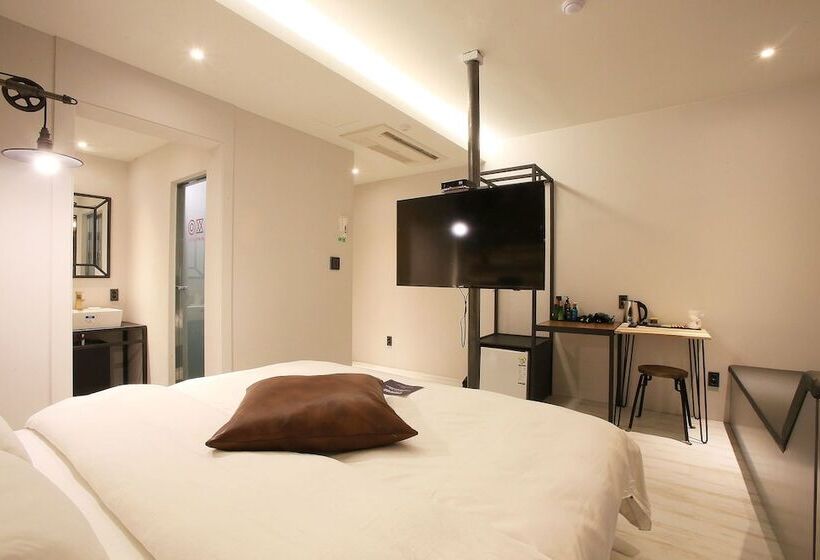 Hotel Yaja Siheung Jeongwang Branch